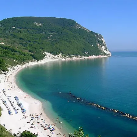 Casetta Tra Gli Ulivi Ankona